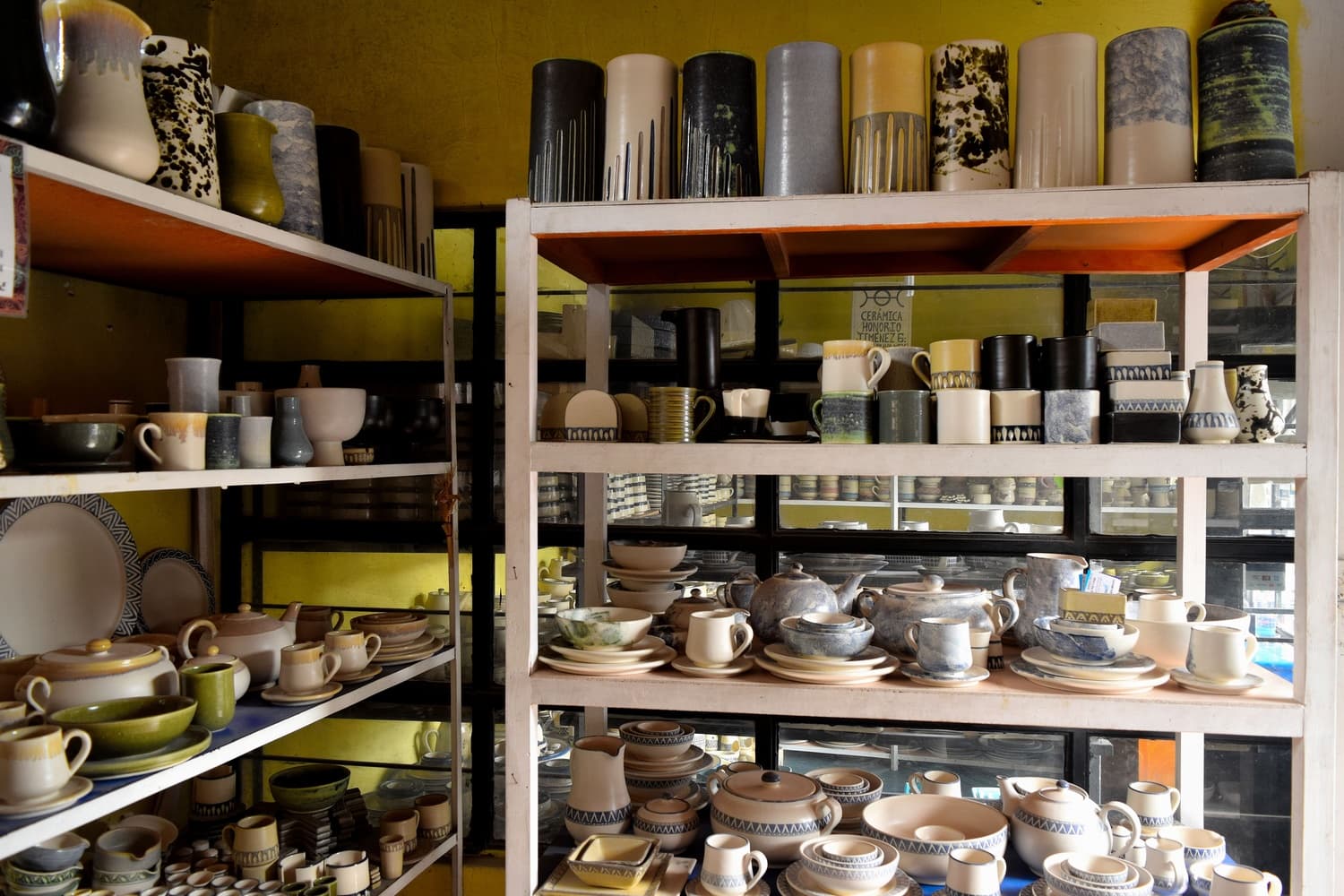 Oficios tradicionales en Valle de Bravo: artesanías vivas del Estado de México